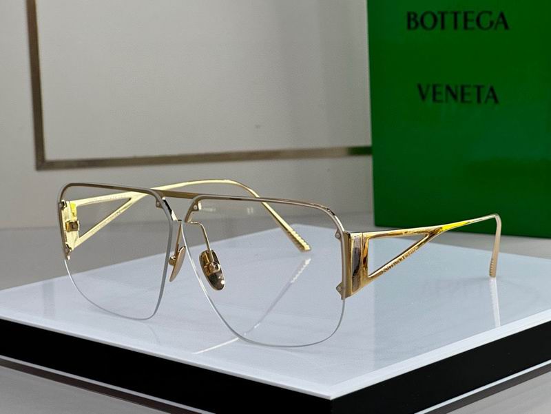 Bottega Veneta Glasses (50)